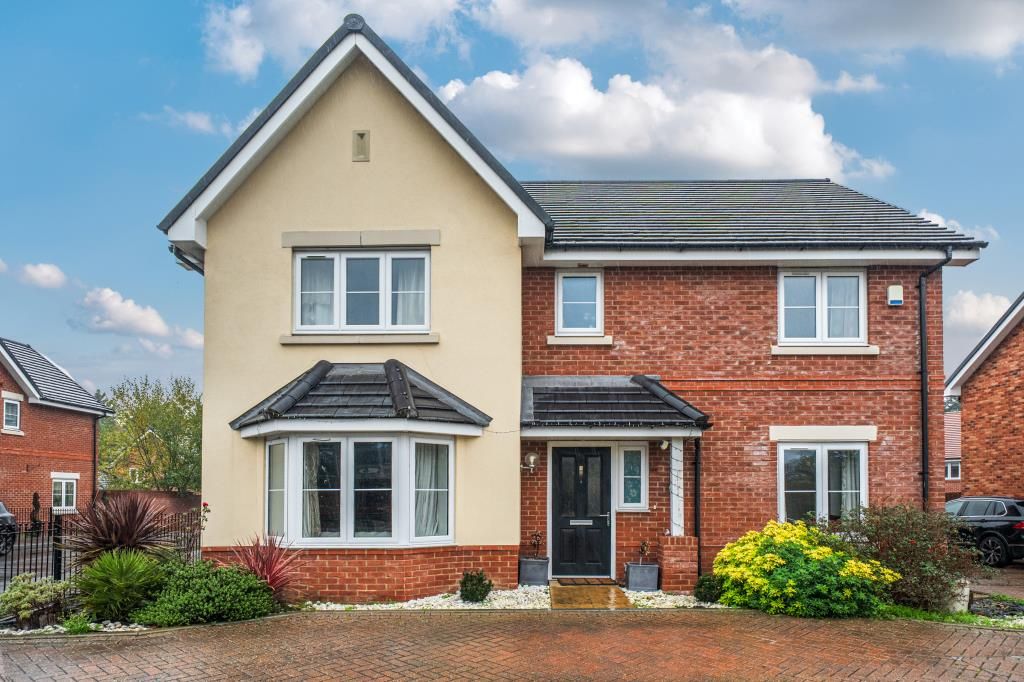 Property photo 1 of 24 External Front