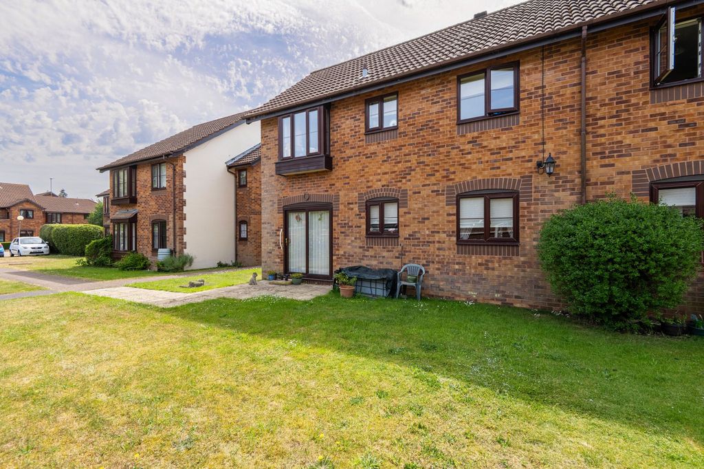 Property photo 1 of 10