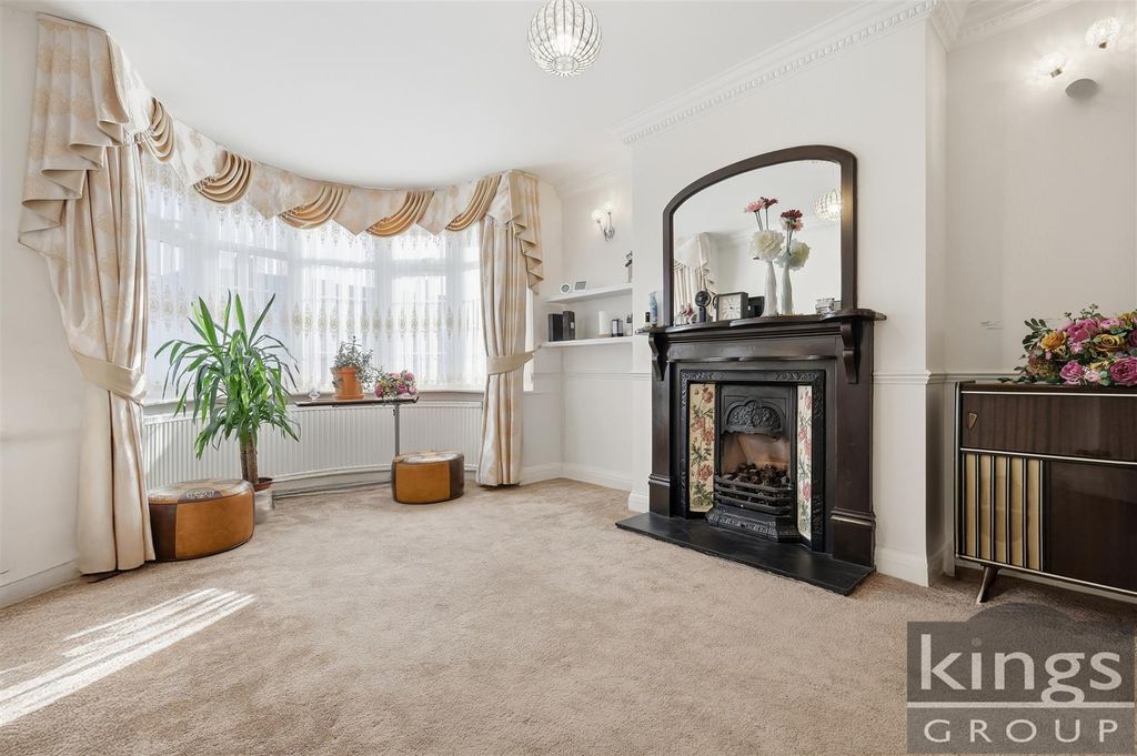 Property photo 3 of 15