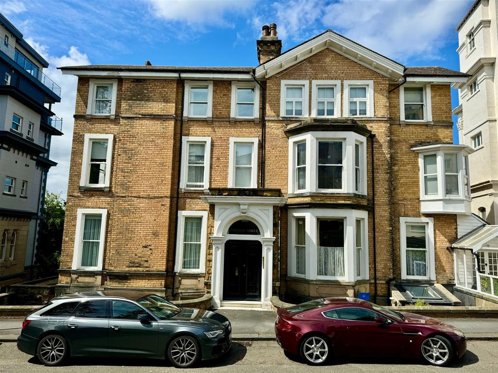 Property photo 1 of 14 Front 1.Jpg