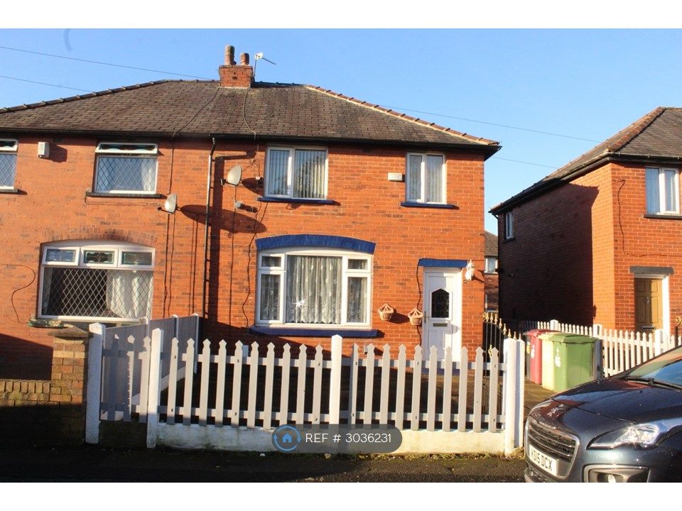 Property photo 1 of 11