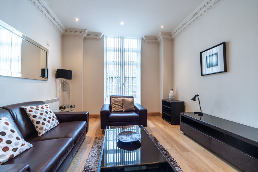 Property photo 3 of 6 Image 2