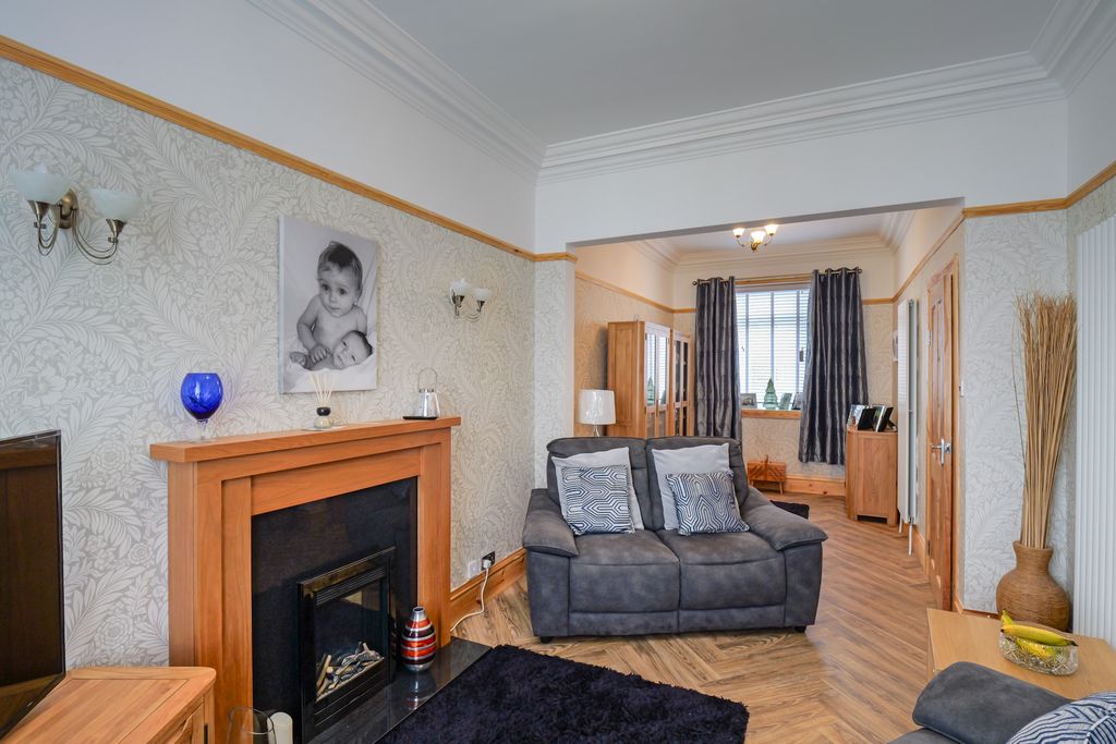 Property photo 3 of 22 3.Jpg