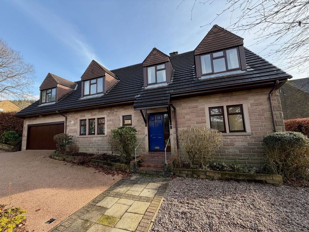 Property photo 1 of 46