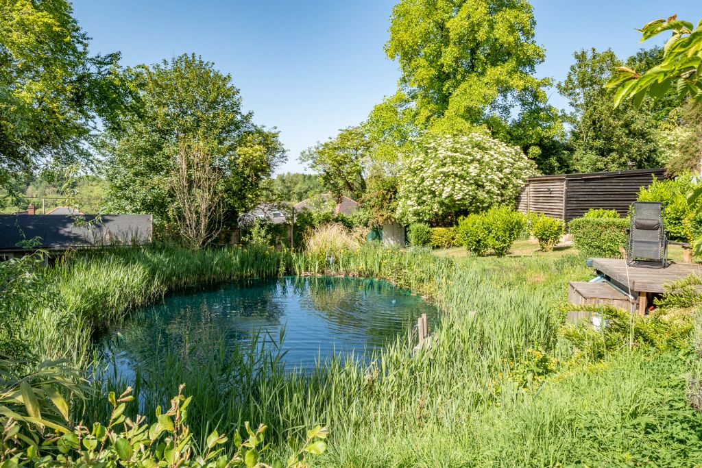 Property photo 3 of 58