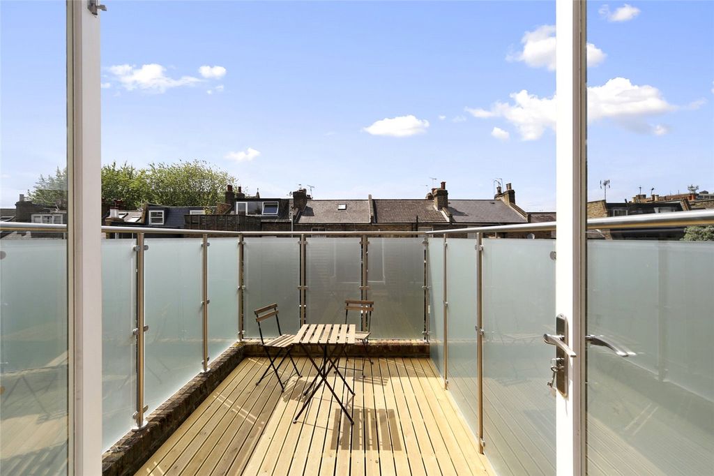 Property photo 3 of 10 Picture No. 08