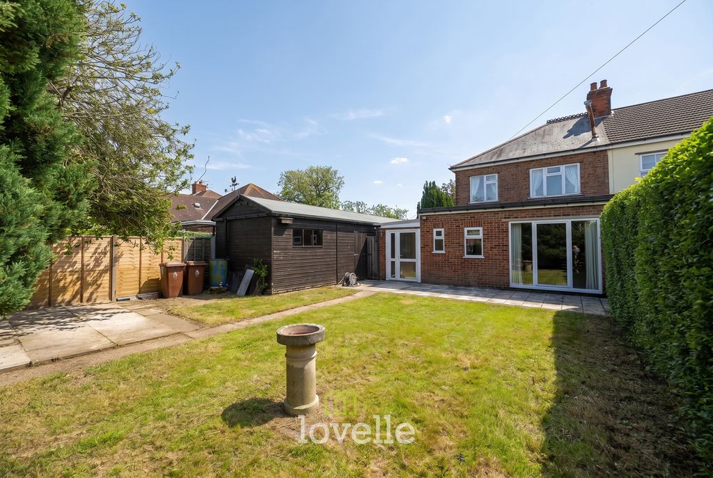 Property photo 2 of 29