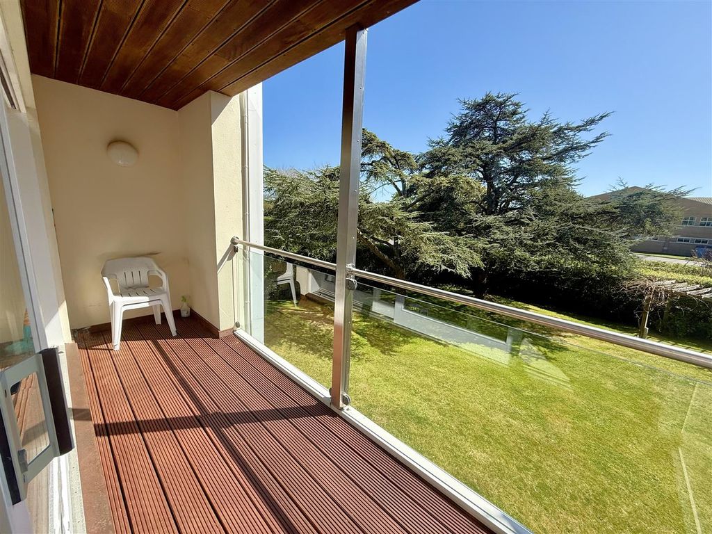 Property photo 2 of 12 2.Jpg