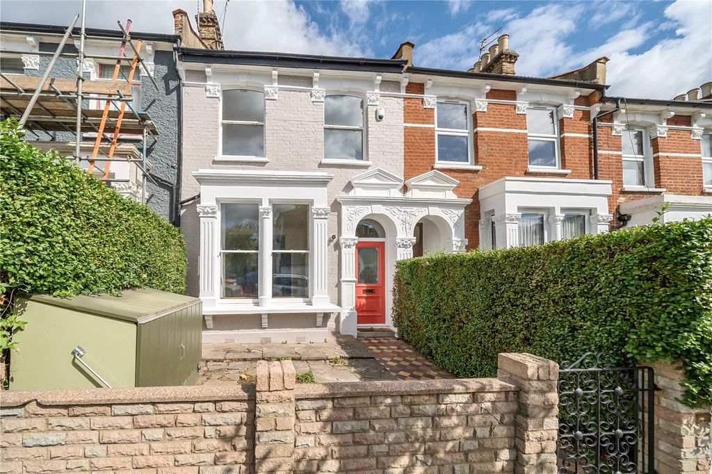 Property photo 2 of 19 Picture No. 46