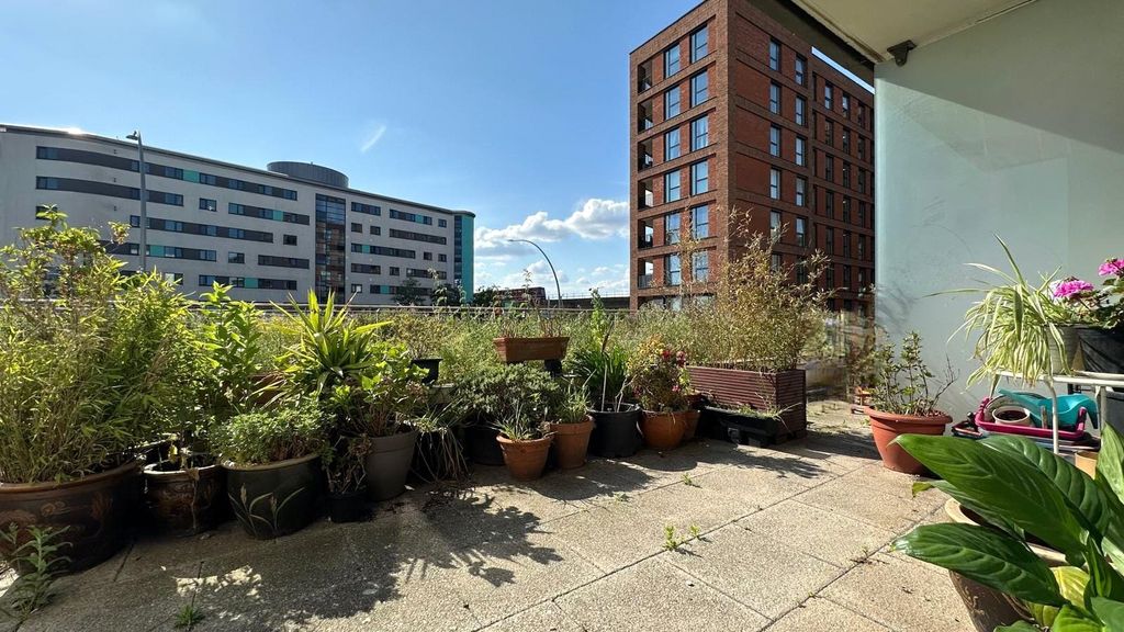 Property photo 3 of 14 Picture No. 13