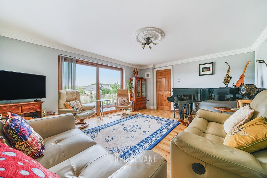 Property photo 3 of 26 1340289-10-68B9d5Dd5Bd72