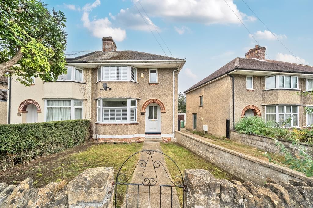 Property photo 1 of 17 External View