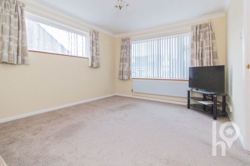 Property photo 2 of 10 Photo 2