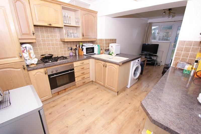 Property photo 2 of 3