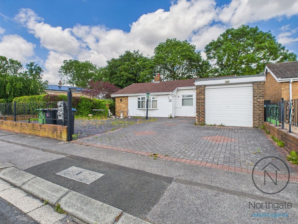 Property photo 2 of 24