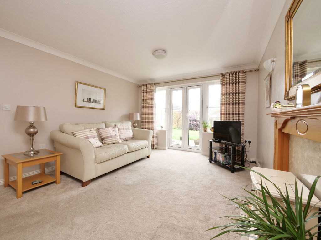 Property photo 2 of 25