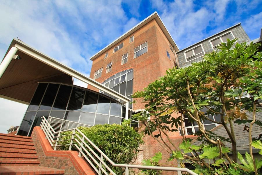 Property photo 1 of 5