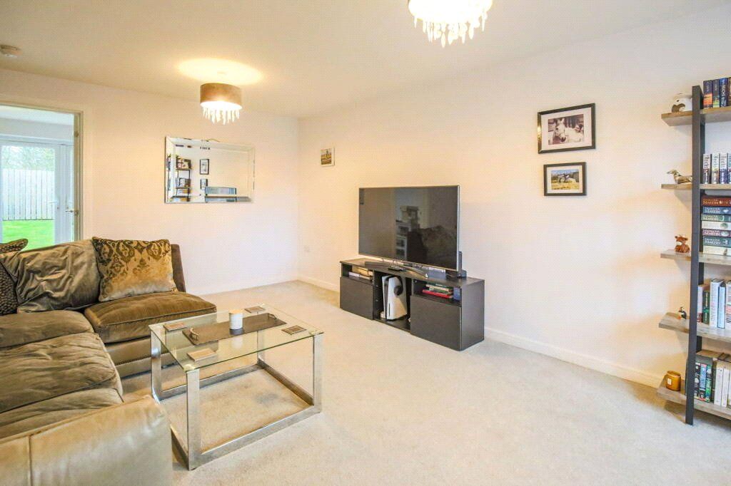 Property photo 2 of 11 Picture No. 03