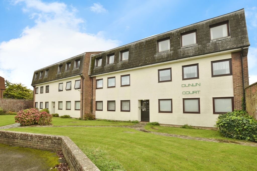 Property photo 1 of 15 Photography