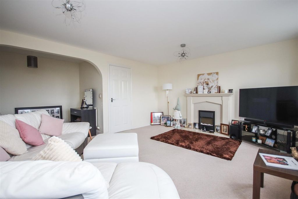 Property photo 3 of 17 Img_9610.Jpg