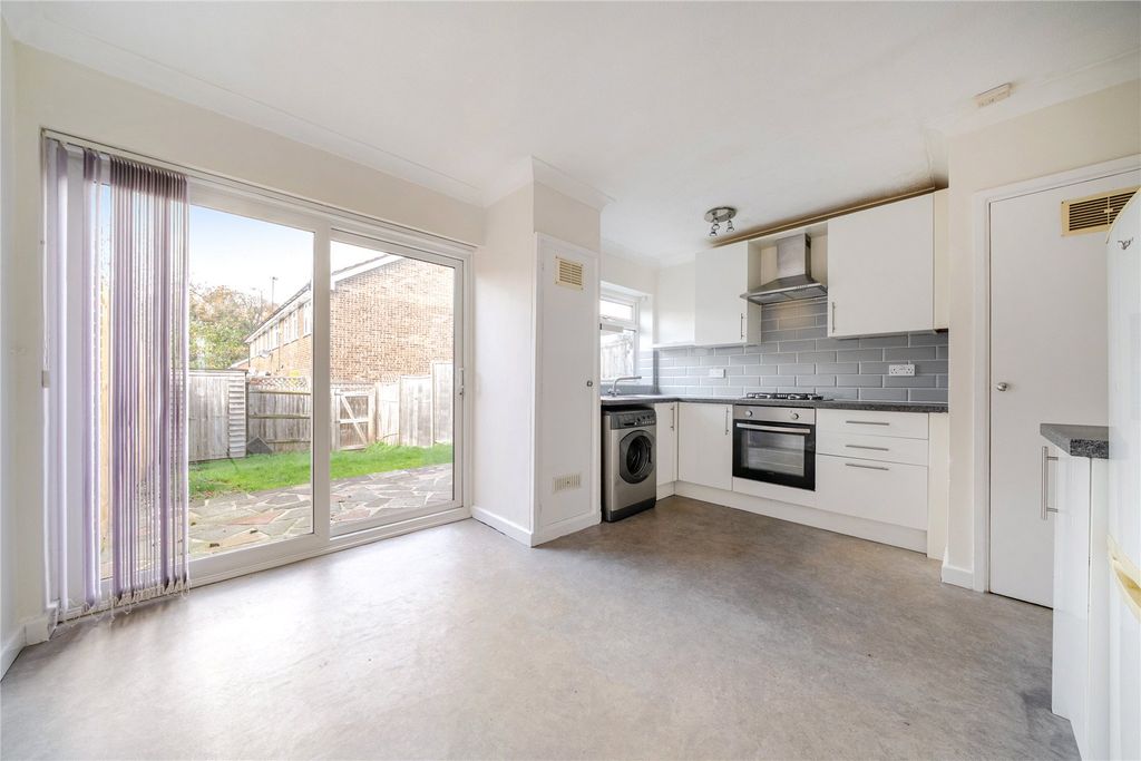 Property photo 2 of 8 Picture No. 06