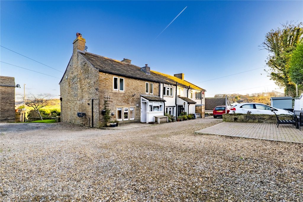 Property photo 2 of 27 Picture No. 08