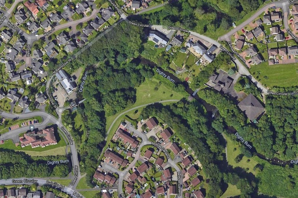 Property photo 3 of 9