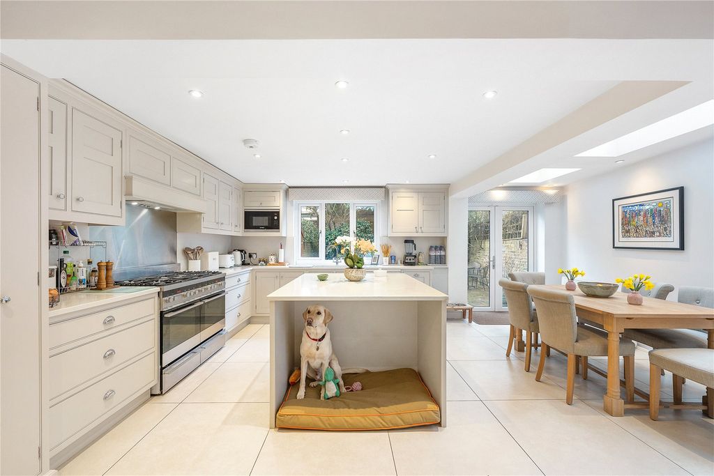 Property photo 2 of 17 Picture No. 03