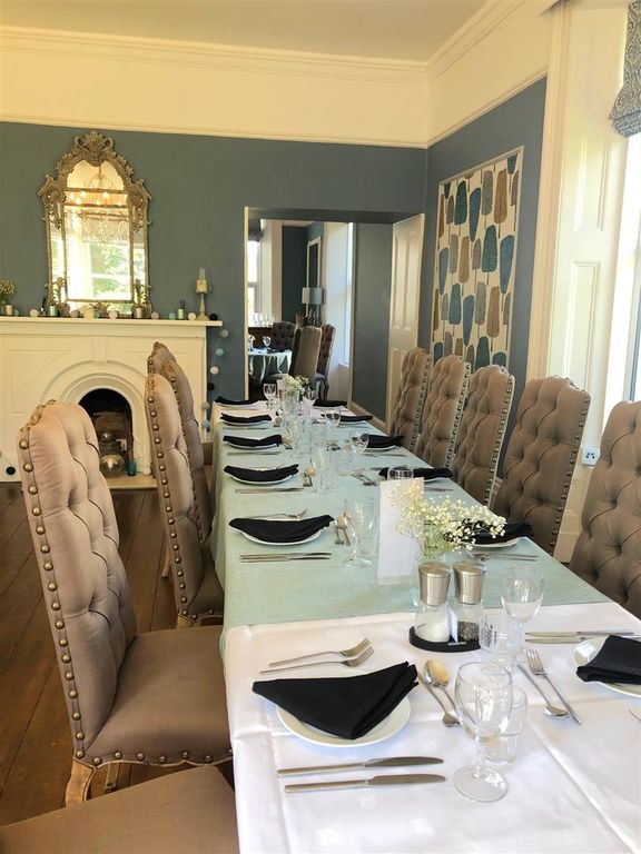 Property photo 3 of 23 Dining 1.Jpg
