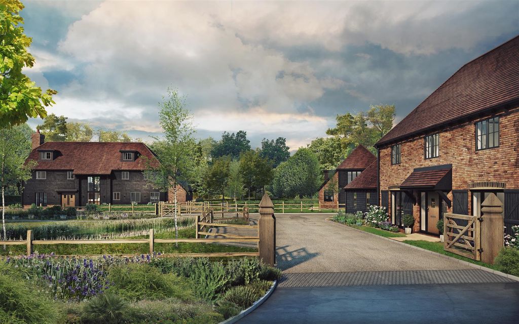 Property photo 2 of 4