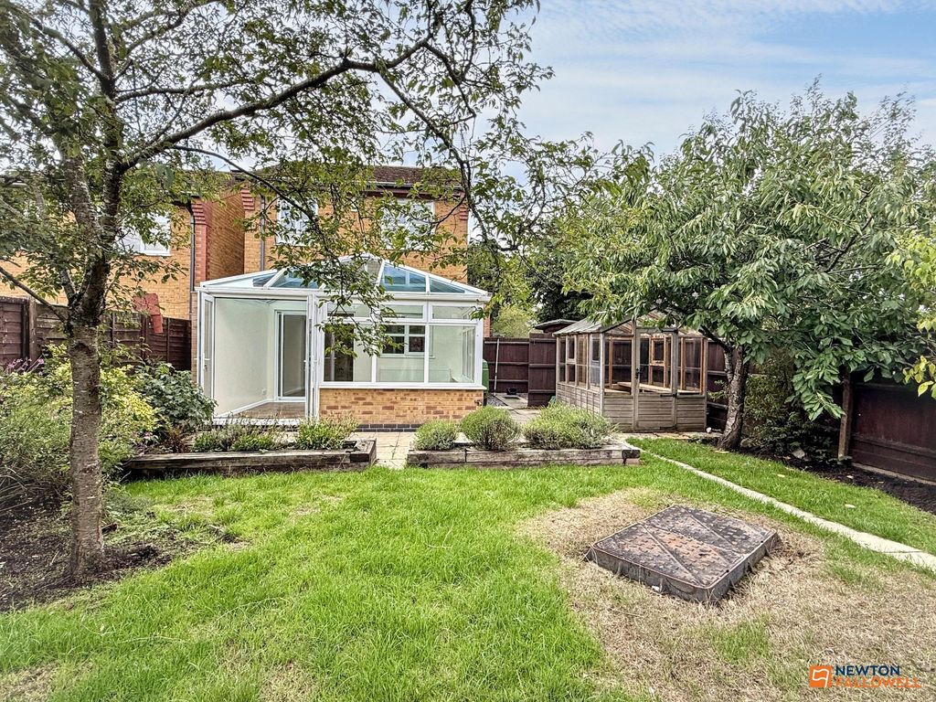 Property photo 2 of 30