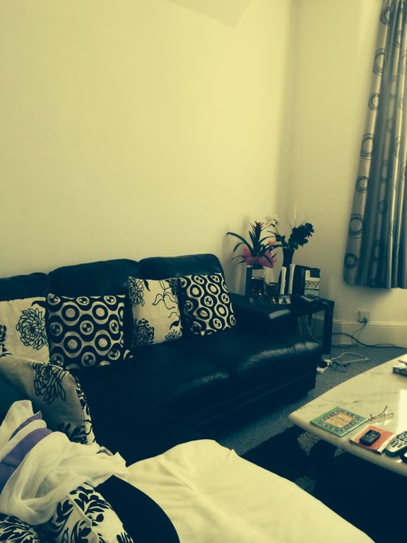 Property photo 2 of 9 Gallery