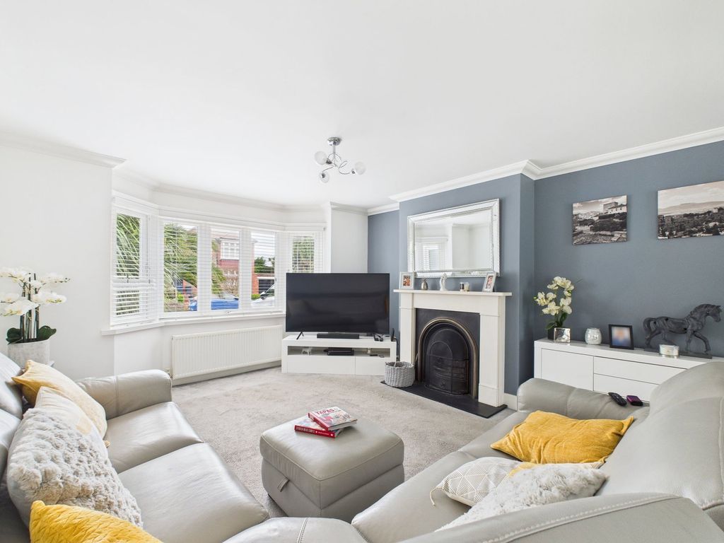 Property photo 3 of 22