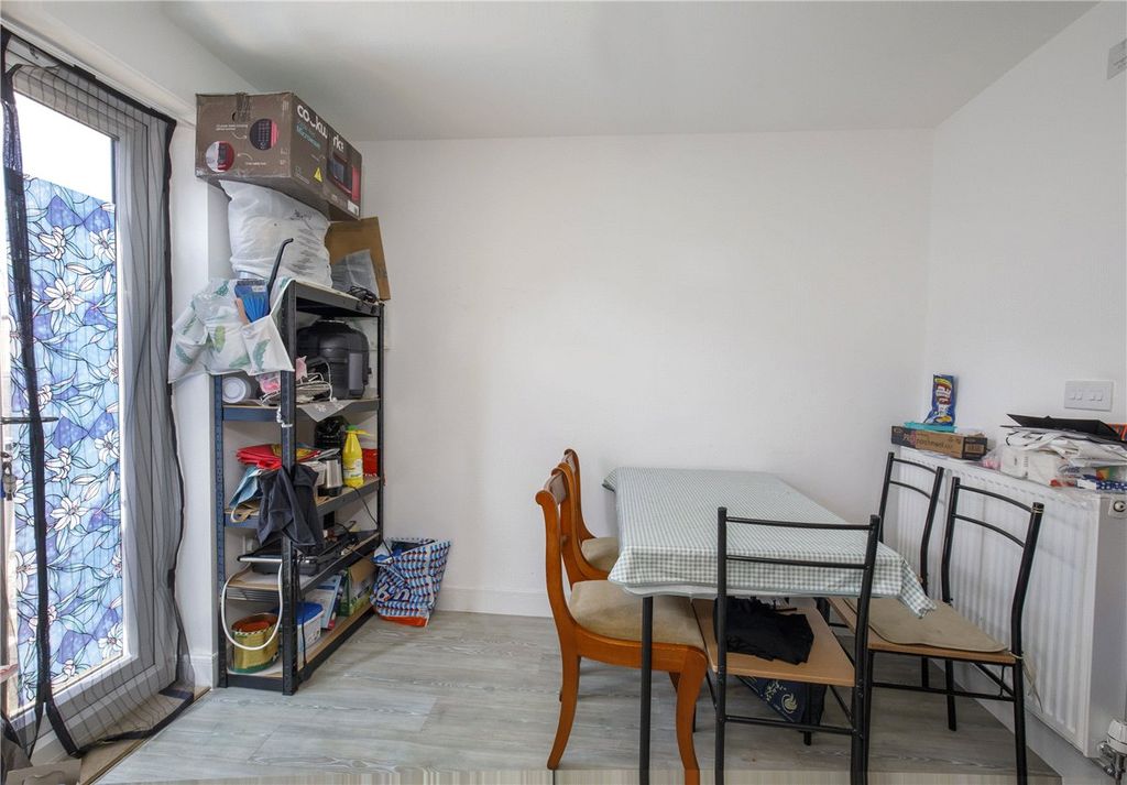 Property photo 3 of 11 Picture No. 08