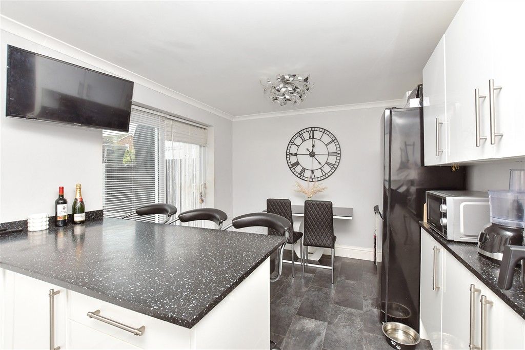 Property photo 1 of 11 Kitchen/Diner