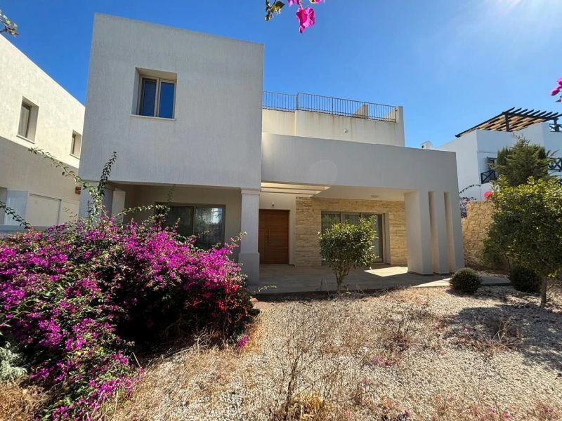 Property photo 2 of 22