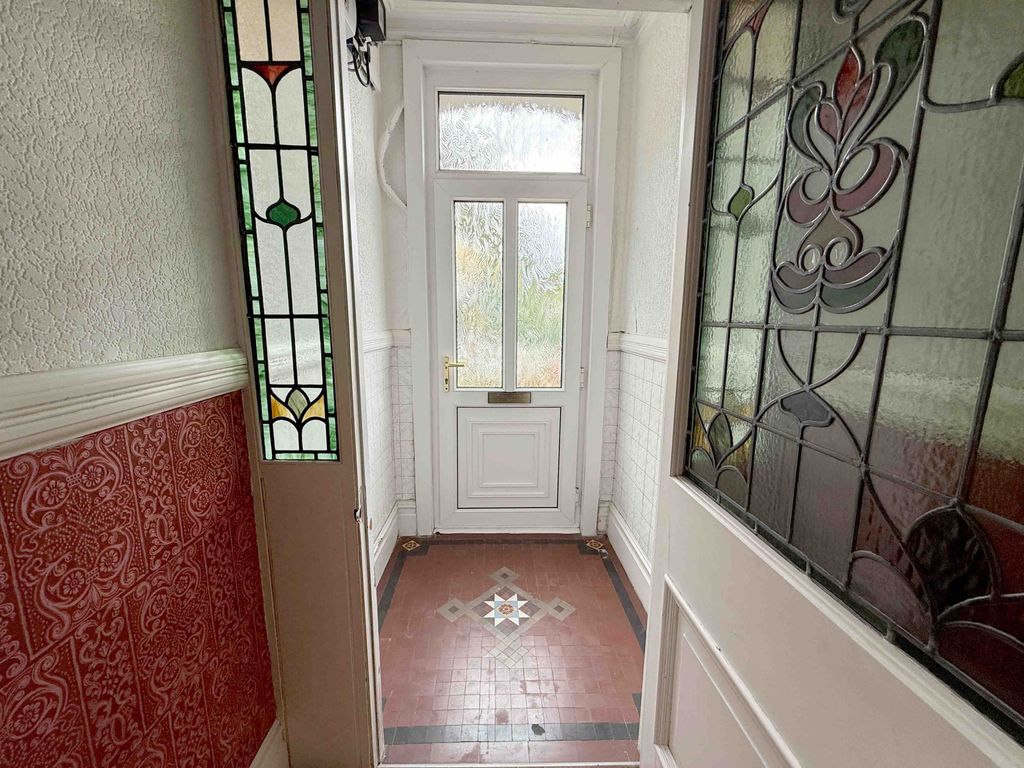 Property photo 3 of 16 Gallery