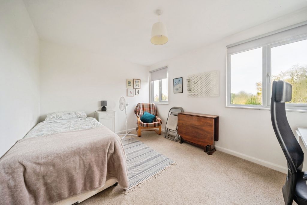 Additional image 9 of 2 bed flat for saleStreatfield Road, Heathfield, East Sussex TN21
