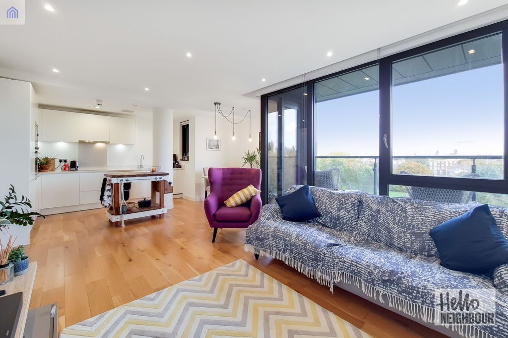 Property photo 2 of 13 Photo 1