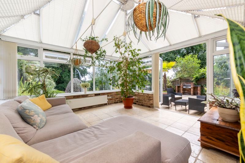 Additional image 5 of 7 bed detached house for saleThorntree Close, Heathfield TN21