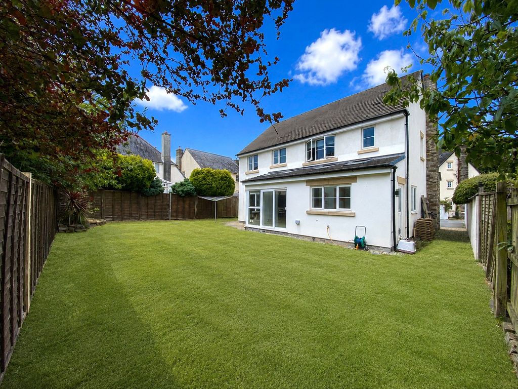 Property photo 3 of 19 Picture No. 03