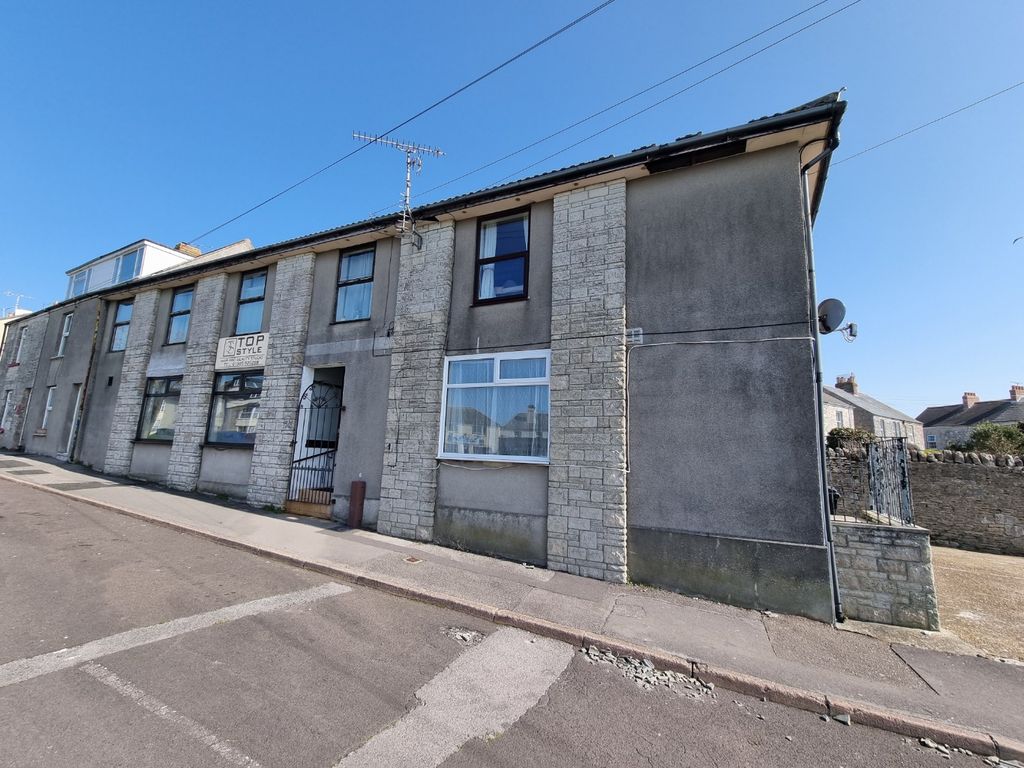 Property photo 1 of 7 4868690