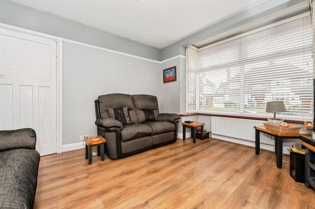 Property photo 2 of 15 Living Room