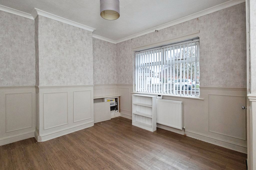 Property photo 3 of 18 Pbox-Img.Jpg