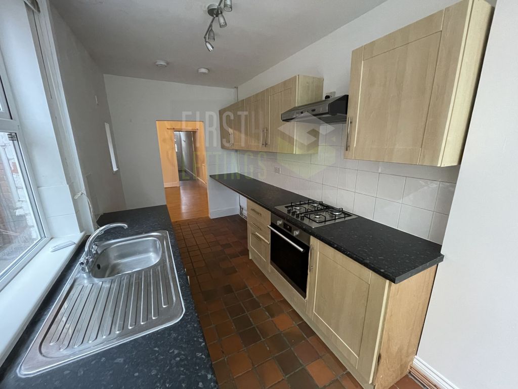 Property photo 3 of 8 Photo 22