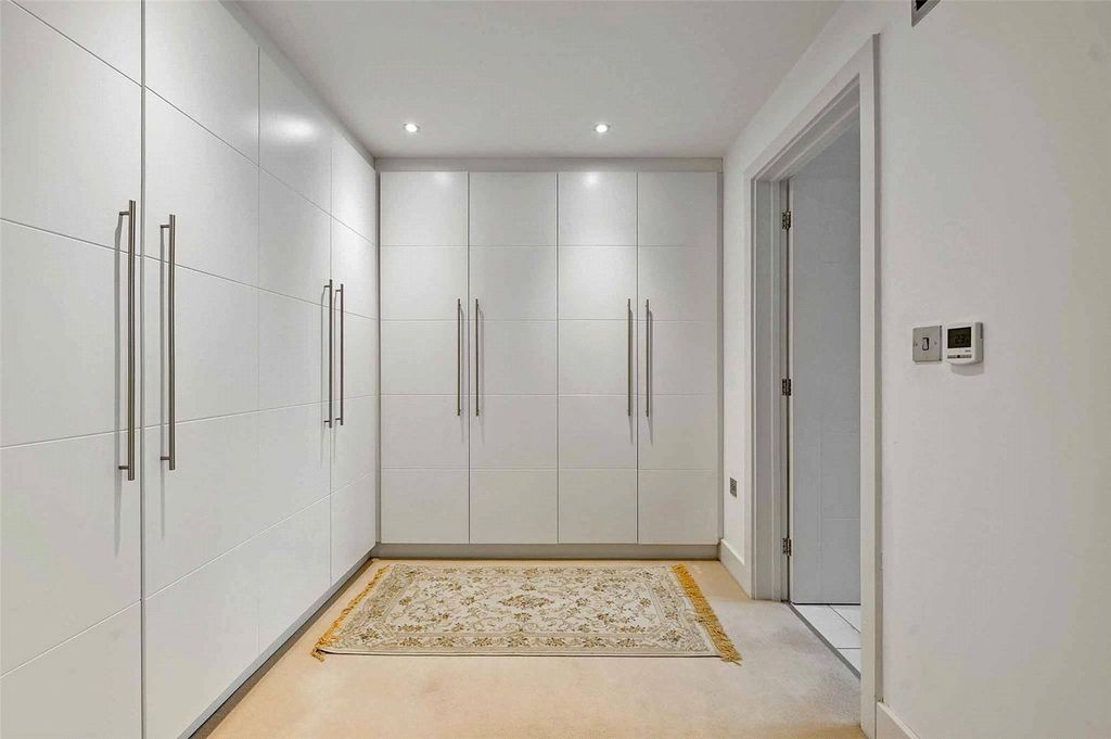 Additional image 18 of 3 bed flat for saleBrocas Street, Eton, Windsor, Berkshire SL4