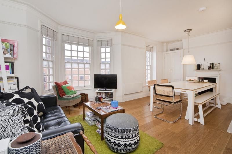 Property photo 1 of 10 Open Plan Living