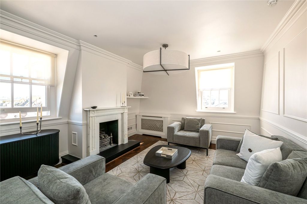 Property photo 2 of 13 Reception Room