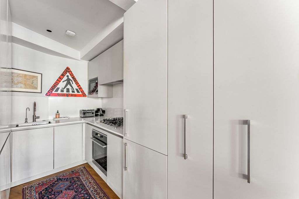 Property photo 2 of 13 Kitchen