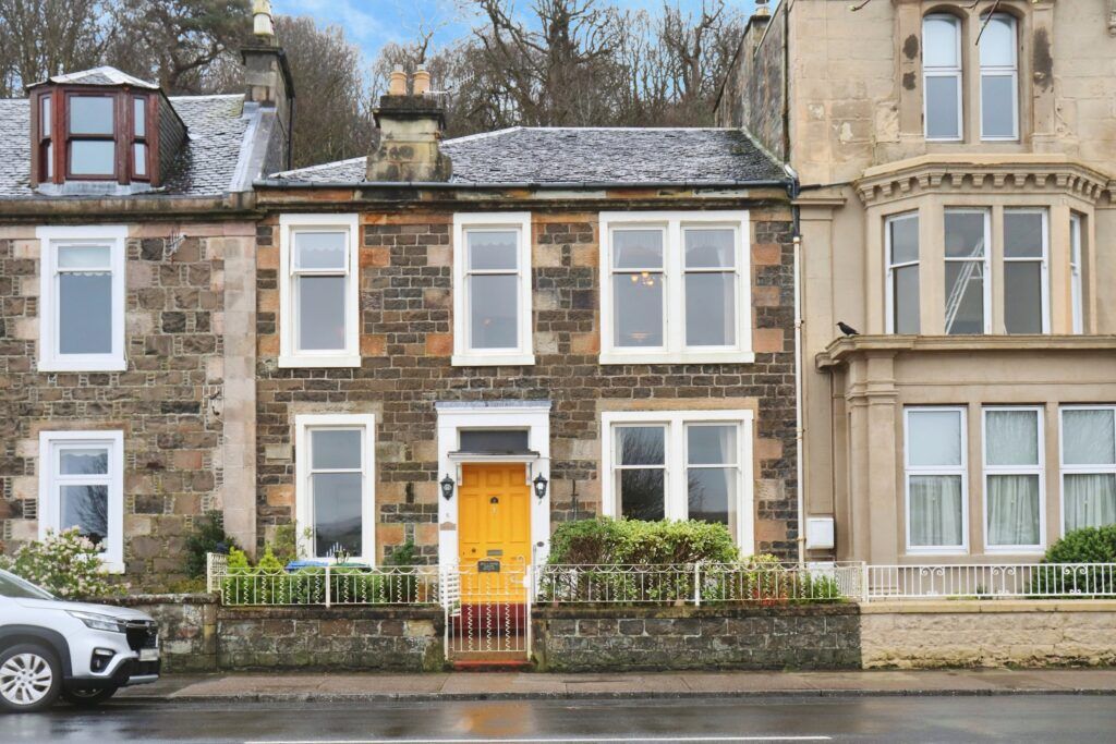 Property photo 1 of 28